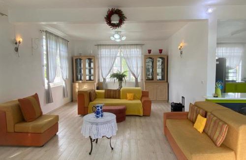 Gros Cailloux Villa | Le Botanic Oasis 3 beds summer vacation private villa with private pool and garden albion