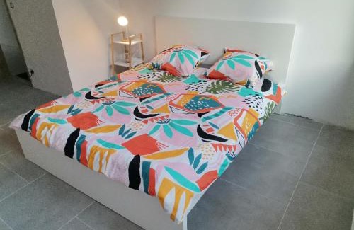 Belhez House | Le caillou Blanc