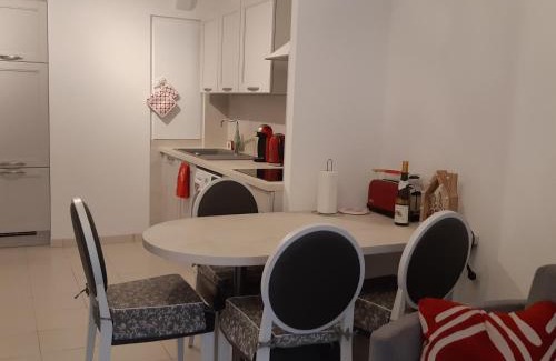 Neudorf Ouest Apartment | Le Carré des fleurs