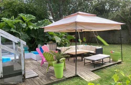 Le Loreur House | Le Château du Bonheur, Piscine, Sauna et Jacuzzi