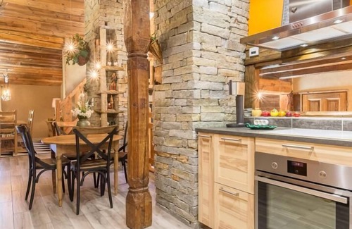 Saint-Andre House | LE Chalet DE Nini - St-andre