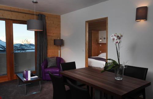 Les Bruyeres Hotel | Le Chalet du Mont Vallon Spa Resort