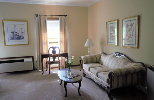 Town of East Fishkill Hotel | Le Chambord at Curry Estate