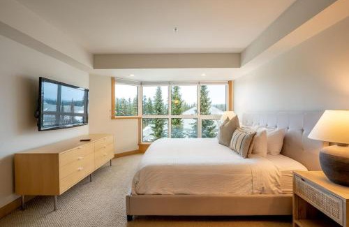 Blackcomb Apartment | Le Chamois 508 by Outpost Whistler