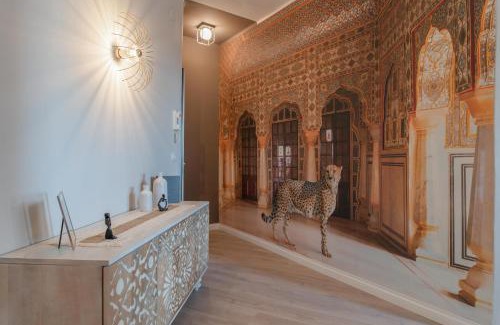 Cavoretto Apartment | Le Chat Suite Lingotto by Toh Solution