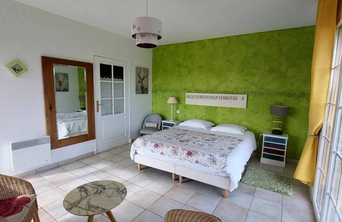 Nolay Bed & Breakfast | Le Clos des 4 Saisons, le Calme de la Campagne Dans les Hautes Côtes de Beaune