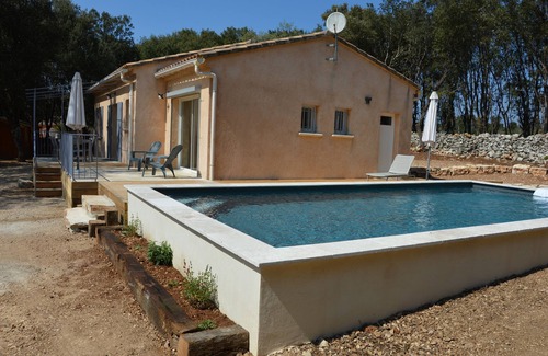 Orgnac-l'Aven House | Le clos du Marcel, South Ardèche House with air-conditioning, swimming pool, enclosed grounds of 2000m2