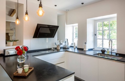 Restigne Villa | Le Clos Lumiere - Four Bedroom Villa, Sleeps 8