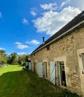 Thollet House | Le Coin Perdu