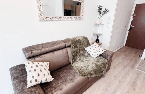 Mainvilliers Apartment | Le Colisée à deux pas