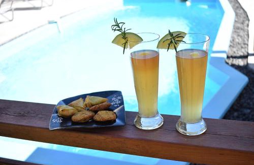 La Grande Montee Apartment | LE COLONIAL, T4 à 5 mn Aeroport dans villa de standing