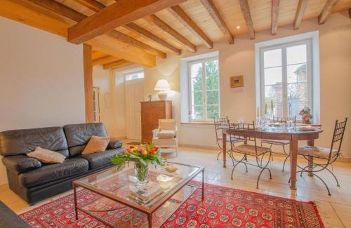 Rilly-Sainte-Syre House | Le cottage