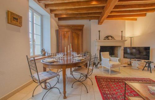 Rilly-Sainte-Syre House | Le cottage