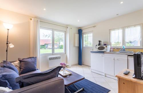 Annebault House | Le Cottage Normand