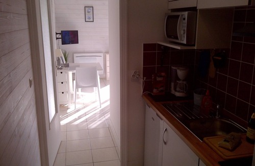 Le Croisic Apartment | LE CROISIC 2-ROOM APARTMENT ON THE GROUND WITH SEA VIEW TERRACE NEAR THE BEACH