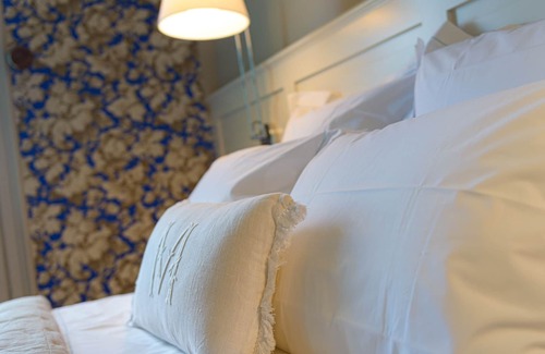 Bernac House | Le Domaine de la Monestarié Charm, elegance and scents of Tuscany