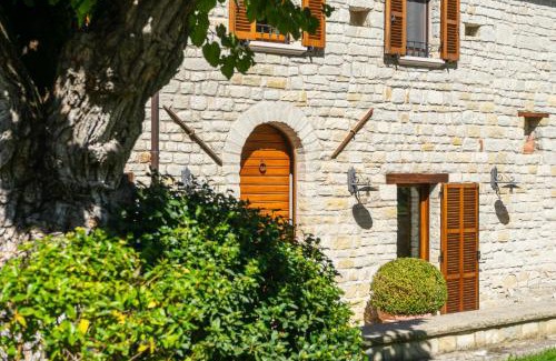 SantʼIppolito Bed & Breakfast | Le Fontanelle Country House