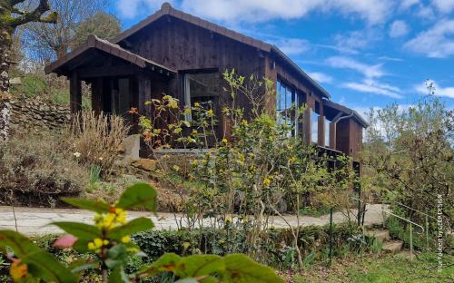 Saint-Ceneri-le-Gerei Villa | Le Foubert