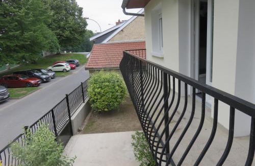 Damery House | Le gîte du Coche avec vue sur la Marne