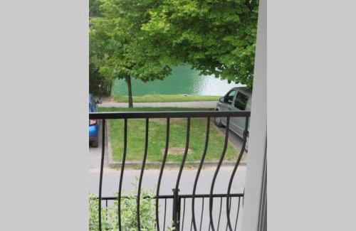 Damery House | Le gîte du Coche avec vue sur la Marne