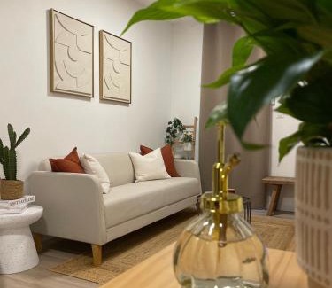 Moulins Apartment | - Le Gambetta -