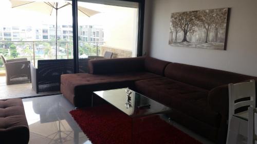Plage des Nations Apartment | LE GRAND BLEu