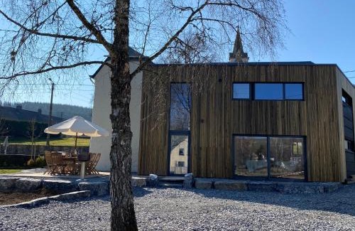 Fauvillers House | Le Héron - Gîte de charme clôturé, accès à la rivière - 6 ou 10 personnes