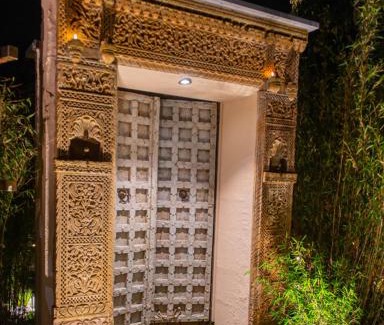 Mont-Saint-Jean House | Le Jardin Secret