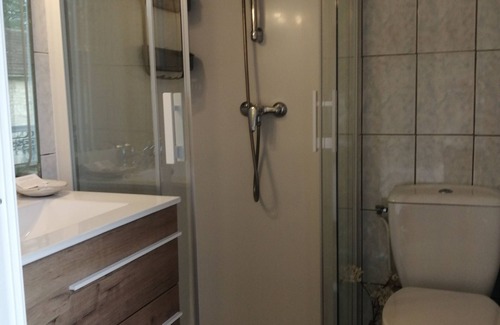 Meyronne House | Le Kouloury