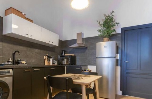 Cœur de Ville Apartment | Le Larbaud - 19 rue Larbaud - Vichy
