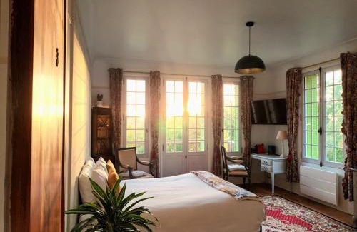 Gaillon-sur-Montcient House | Le Manoir du Cerf
