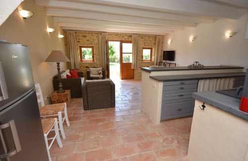 Saint-Denis Apartment | Le Mas des Trois Anges by Interhome