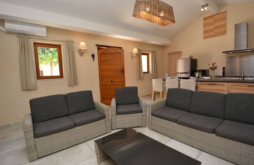 Saint-Denis Apartment | Le Mas des Trois Anges by Interhome