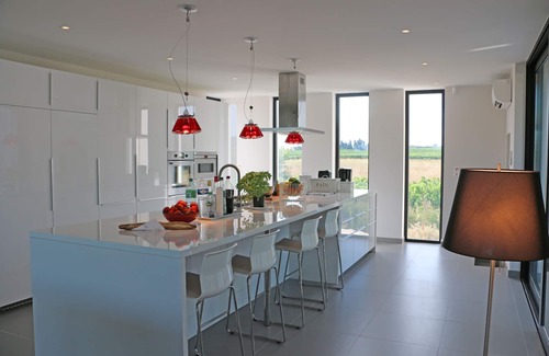 Cairanne Villa | Le mas du Sécheron Location open for 2026. For festive season min 5 d
