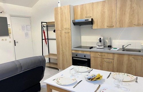 Calais Apartment | Le Mollien appartement avec jardin et parking