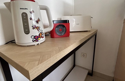 Saint-Denis Apartment | Le Nel's Charmant T2 in St-Denis