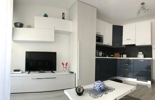 Carre d'Or Apartment | Le Paradis Blue