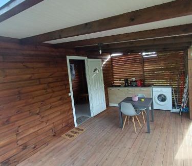 Anse-Bertrand House | Le Paradis des Colibris Gîte créole avec piscine table dhôtes et nature à Anse Bertrand