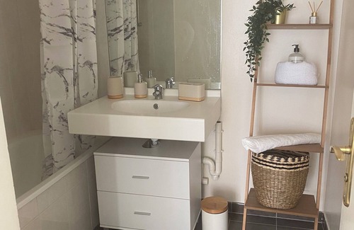 Montmagny Apartment | Le Paradis des Logis