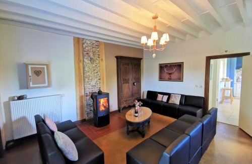 Tintigny House | Le pavillon de l'herboriste 14p jacuzzi jardin