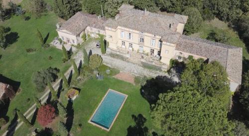 Villaries Villa | Le Pavillon du château de Jean