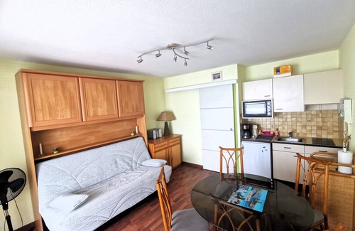 La Chaume Apartment | Le Petit Bargeouri - Facing sea