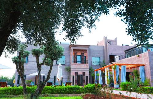 Oulad Hassoune Bed & Breakfast | Le petit Château des Anges