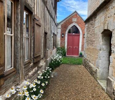 Pinterville House | Le petit Chapitre