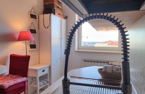 Citta Nuova-Barriera Nuova-San Vito-Citta Vecchia Apartment | Le Petit Phare : in old town and sea view