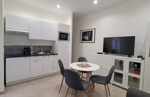 Le Dramont Apartment | Le Petit Sémaphore - your 2-room apartment 400 m from the beach at Le Dramont - St Raphaël