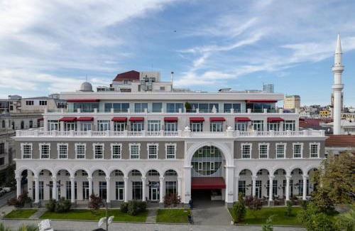Batumi Apartment | Le Port Boutique Apart Hotel