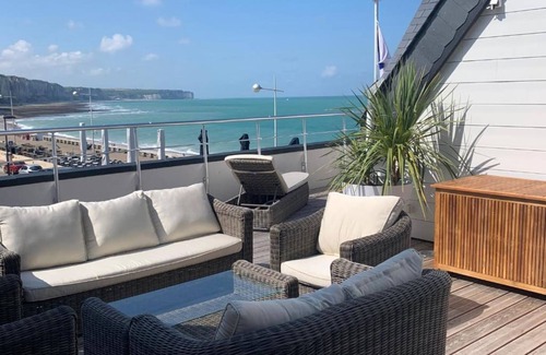 Fecamp Apartment | Le poseidon apartment sea view