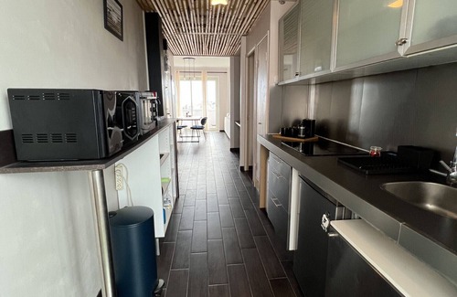 Toulouse East Apartment | Le Pyrénéen : T2 proche Gare avec vue incroyable
