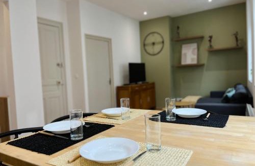 Arras Apartment | Le refuge - Central - Confortable - Parking Public